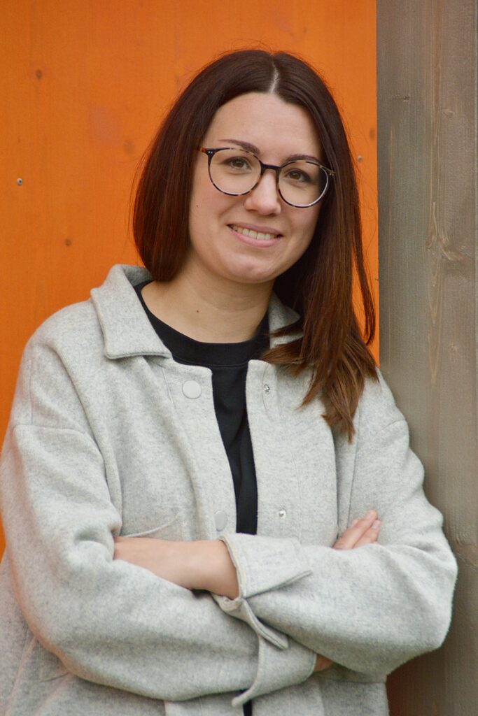 Lisa Tyukodi-Tengler